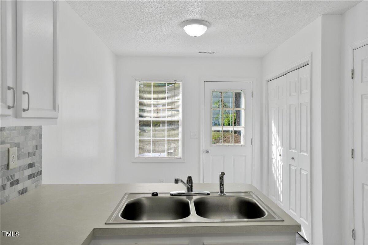 12d Pinewood Road Roanoke Rapids, NC 27870 - Photo 21 of 46 25-DSC03719