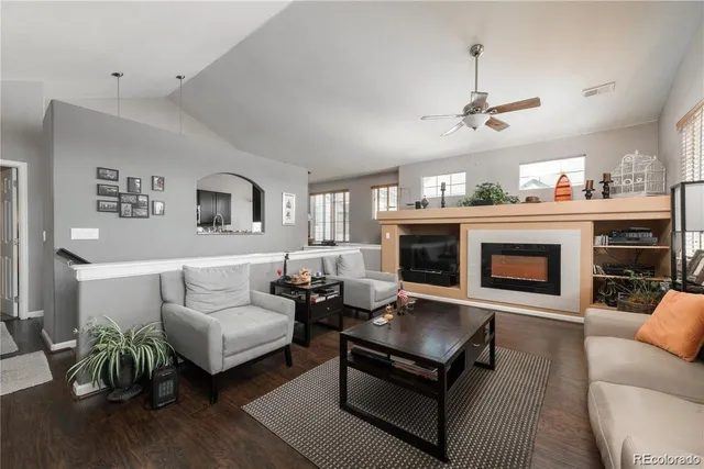 $2,250 | 22685 East Ontario Drive, Unit 203, Aurora, CO 80016