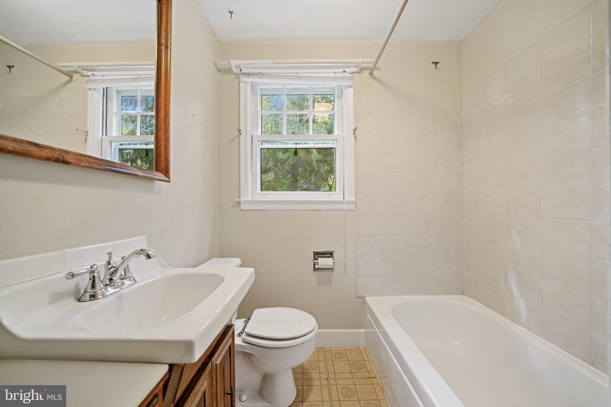 150 Valleyview Drive Exton, PA 19341 - Photo 21 of 46 Bathroom