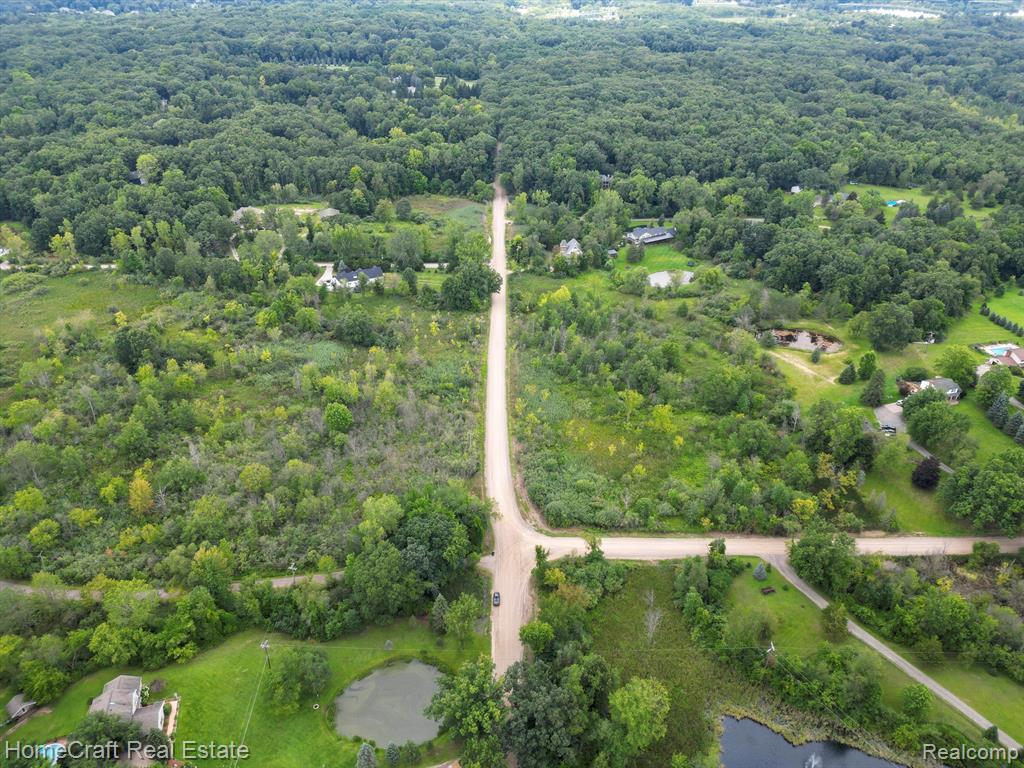1 West Dawson Road Milford, MI 48381 - Photo 7 of 11 Gallery Image 7