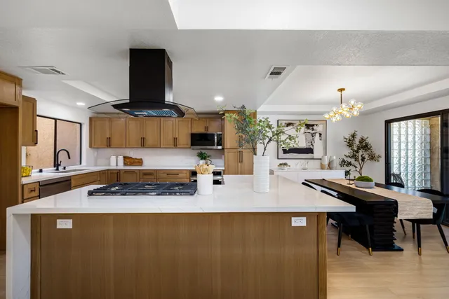 $519,000 | 4 Maximo Way, Palm Desert, CA 92260