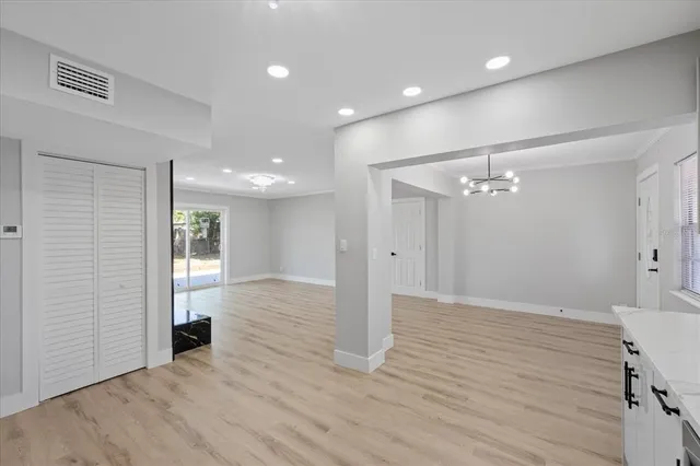 $389,000 | 324 Country Club Drive, Oldsmar, FL 34677