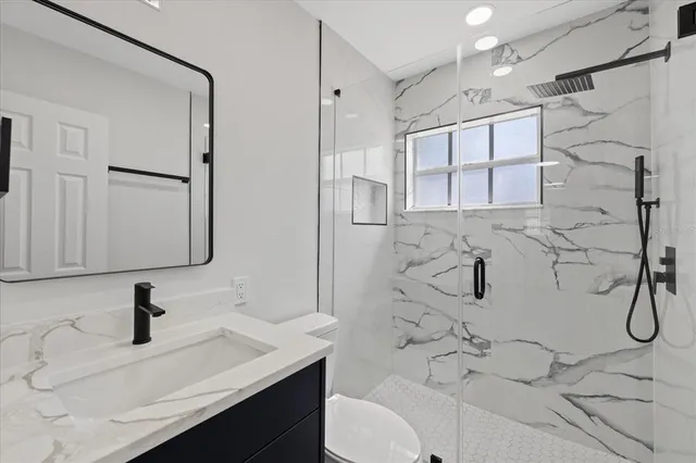 $389,000 | 324 Country Club Drive, Oldsmar, FL 34677