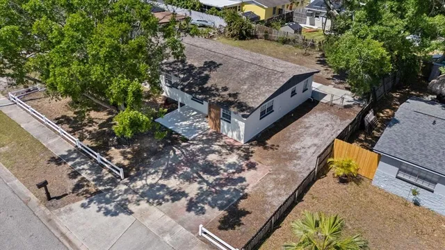 $389,000 | 324 Country Club Drive, Oldsmar, FL 34677