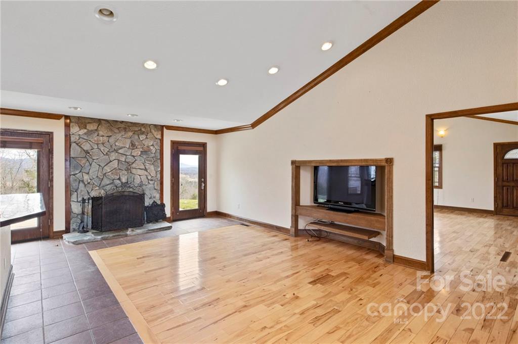 121 Saddle Ridge Drive Alexander, NC 28701 - Photo 17 of 37 Gallery Image 17