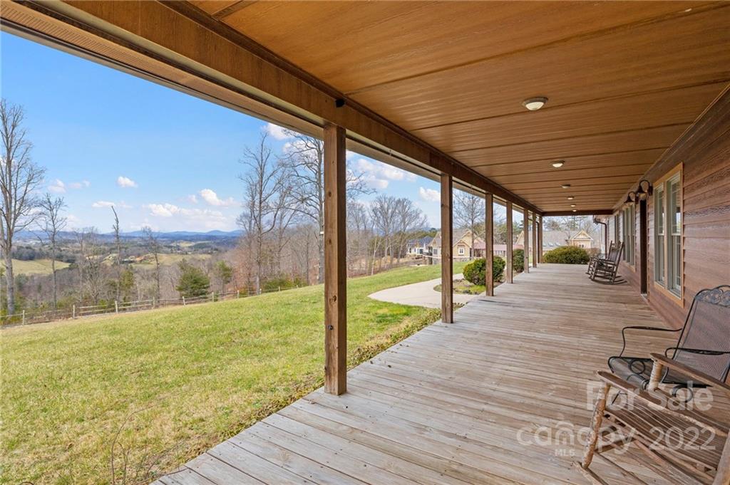 121 Saddle Ridge Drive Alexander, NC 28701 - Photo 8 of 37 Gallery Image 8