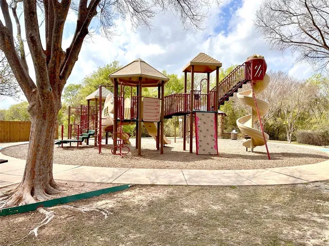 $2,850 | 2549 Saddlehorn Drive, Little Elm, TX 75068