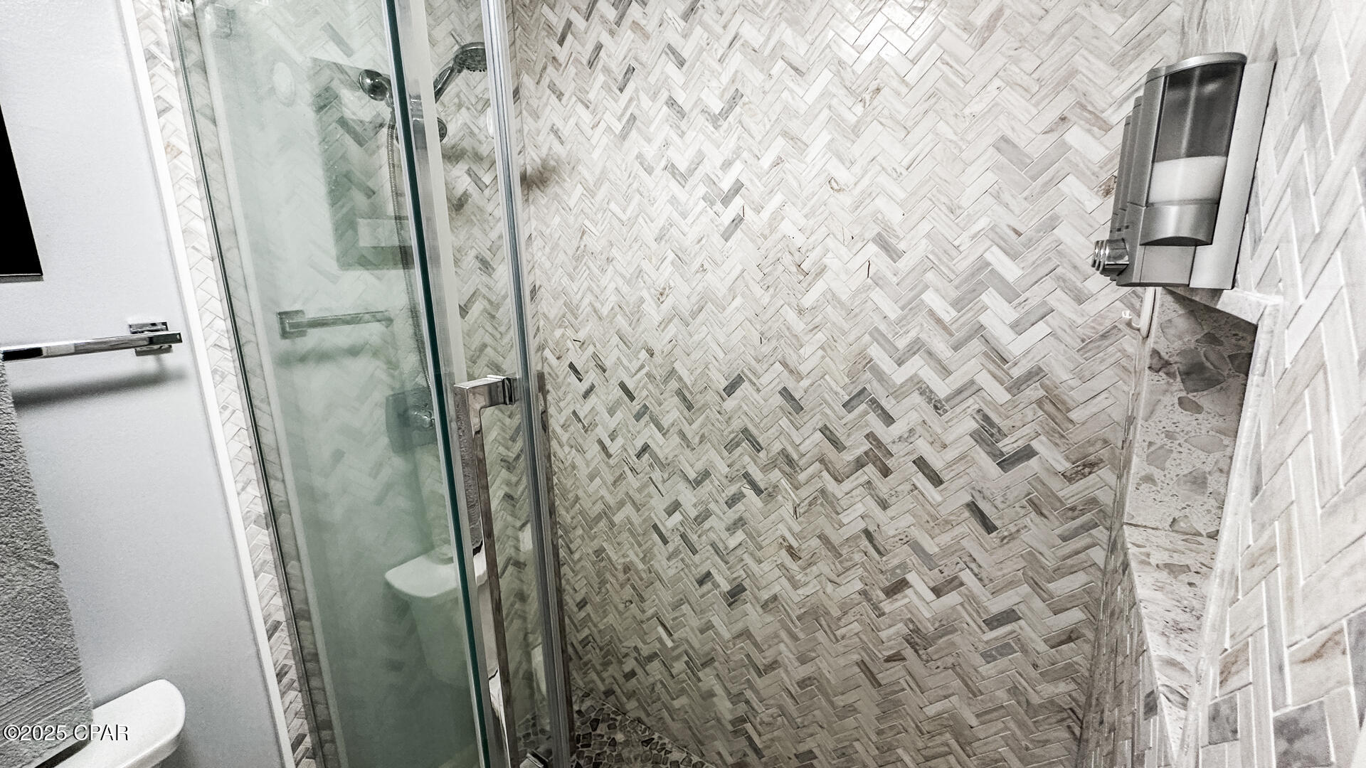 17462 Front Beach Road, Unit 60202 Panama City Beach, FL 32413 - Photo 13 of 48