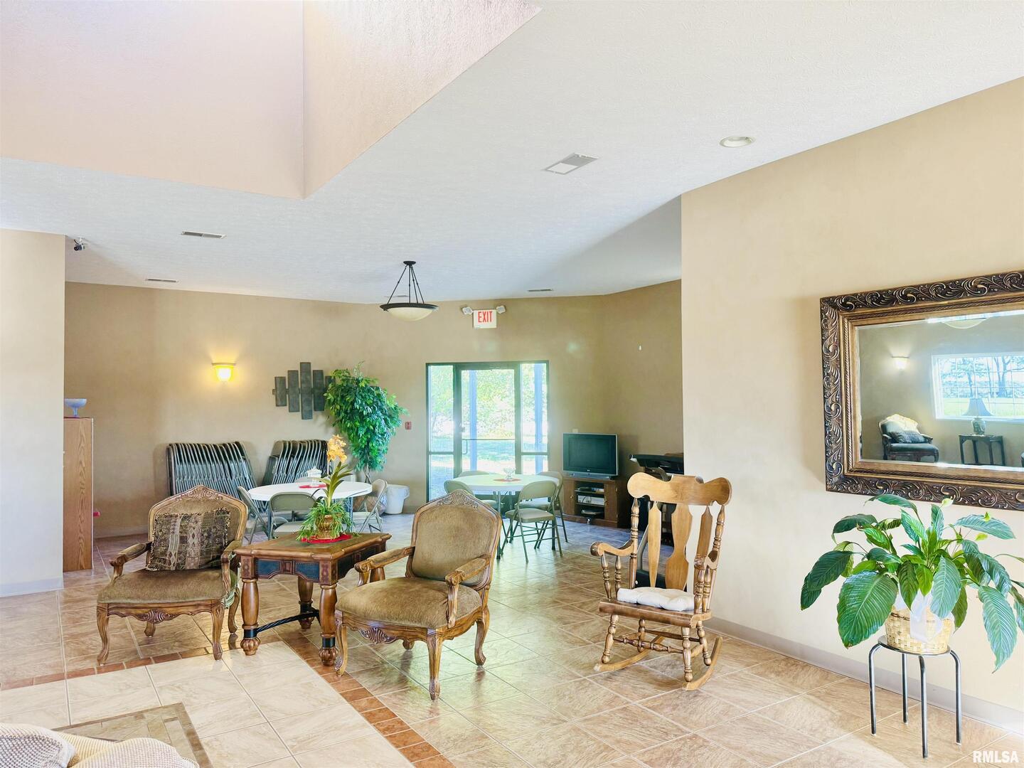 965 Goreville Road, Unit 16 Goreville, IL 62939 - Photo 4 of 29