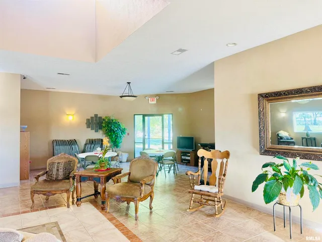 $774,000 | 965 Goreville Road, Unit 16, Goreville, IL 62939