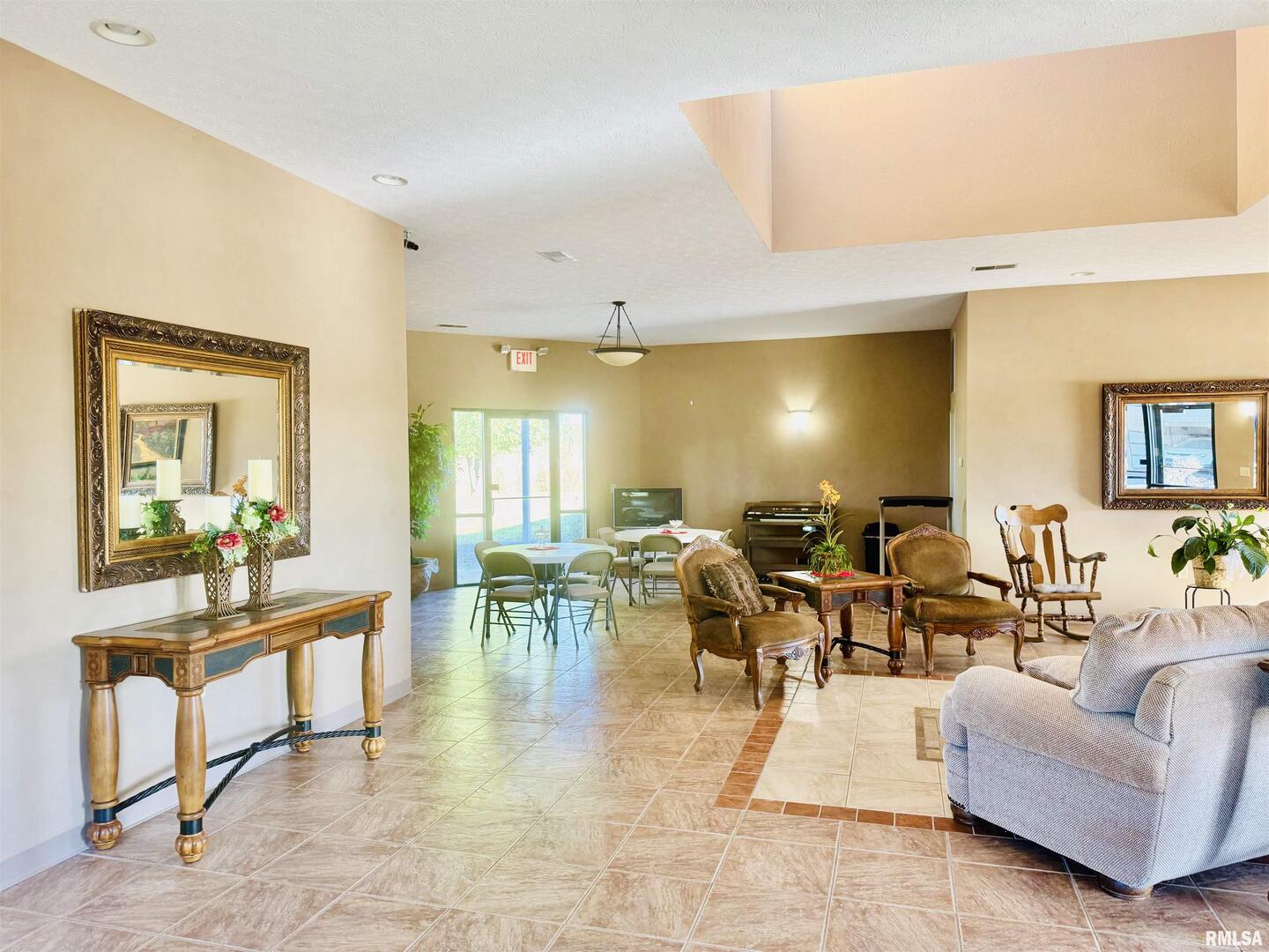 965 Goreville Road, Unit 16 Goreville, IL 62939 - Photo 5 of 29