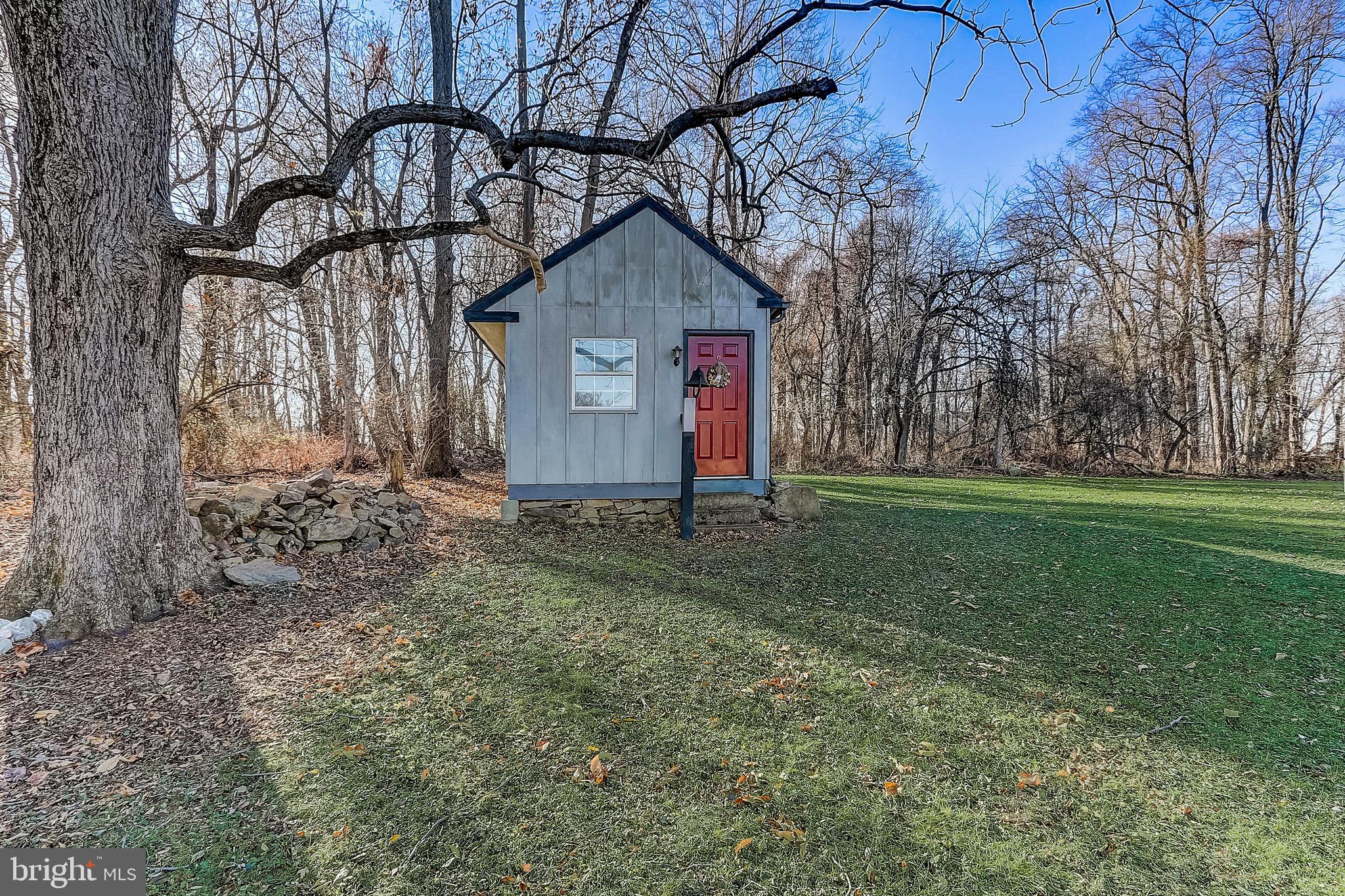 100 Diamond Rock Road Phoenixville, PA 19460 - Photo 44 of 49 Quaint outdoor shed