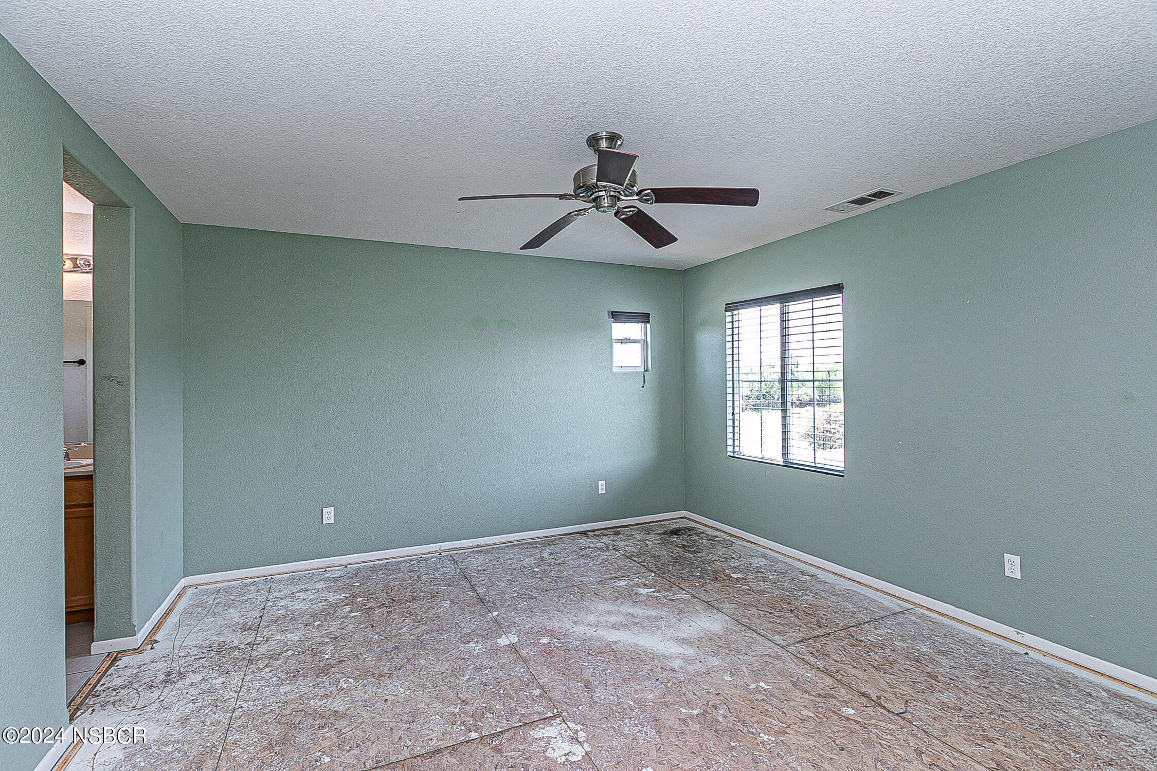 2029 Green Ridge Circle Lompoc, CA 93436 - Photo 22 of 40 2029GreenRidge_13