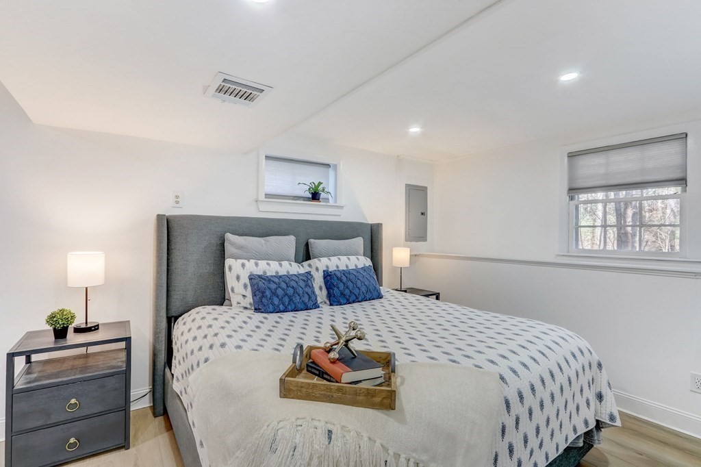 42 Patten Road Westford, MA 01886 - Photo 12 of 27 Gallery Image 12