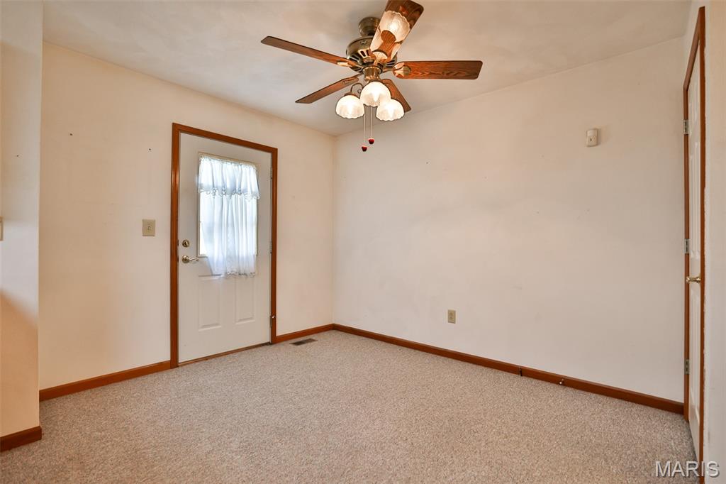 1530 Thunderbird Lane Belleville, IL 62221 - Photo 20 of 50