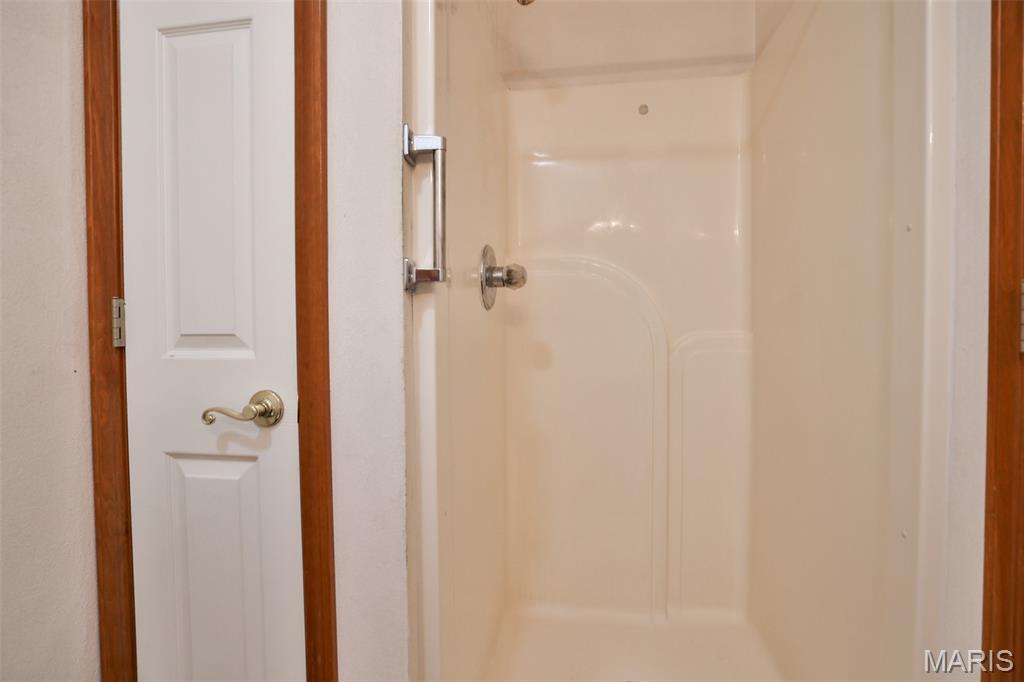 1530 Thunderbird Lane Belleville, IL 62221 - Photo 32 of 50