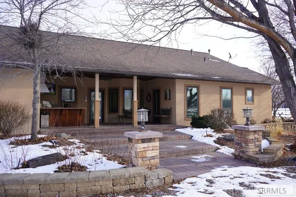 $2,100,000 | 3-5 Capt Billy Boogie Way, Carmen, ID 83462