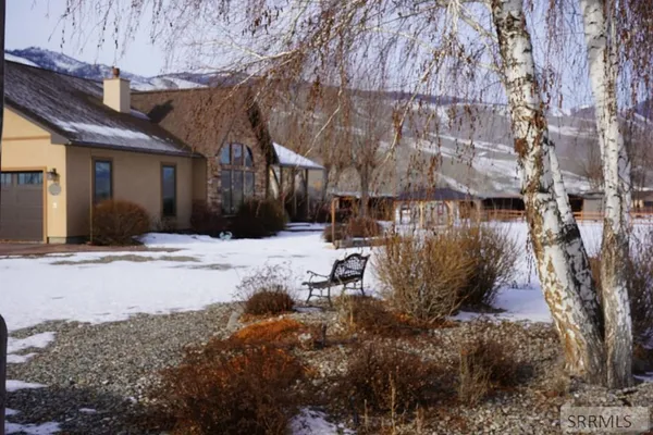 $2,100,000 | 3-5 Capt Billy Boogie Way, Carmen, ID 83462