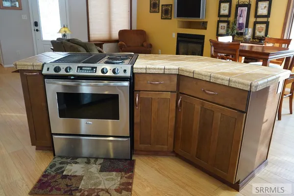 $2,100,000 | 3-5 Capt Billy Boogie Way, Carmen, ID 83462