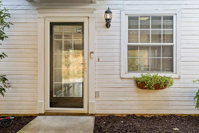 $276,900 | 4143 Mountain Creek Road, Chattanooga, TN 37415