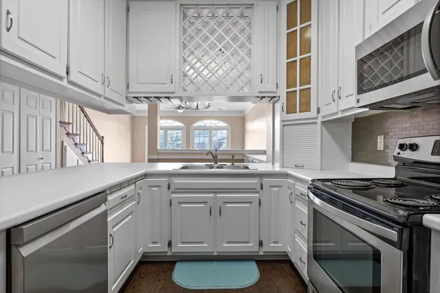 $276,900 | 4143 Mountain Creek Road, Chattanooga, TN 37415