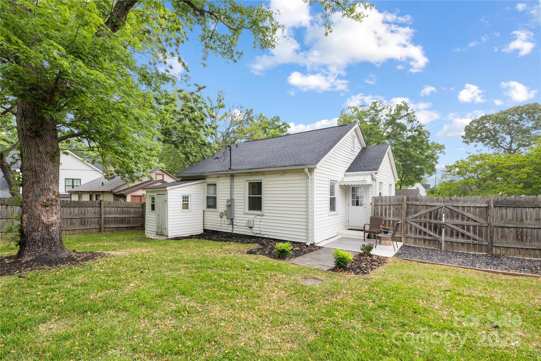 2414 Remount Road Charlotte, NC 28208 - Photo 17 of 22 Gallery Image 17