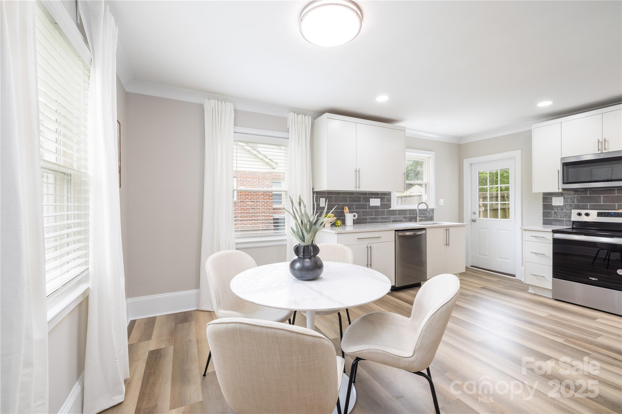 2414 Remount Road Charlotte, NC 28208 - Photo 7 of 22 Gallery Image 7