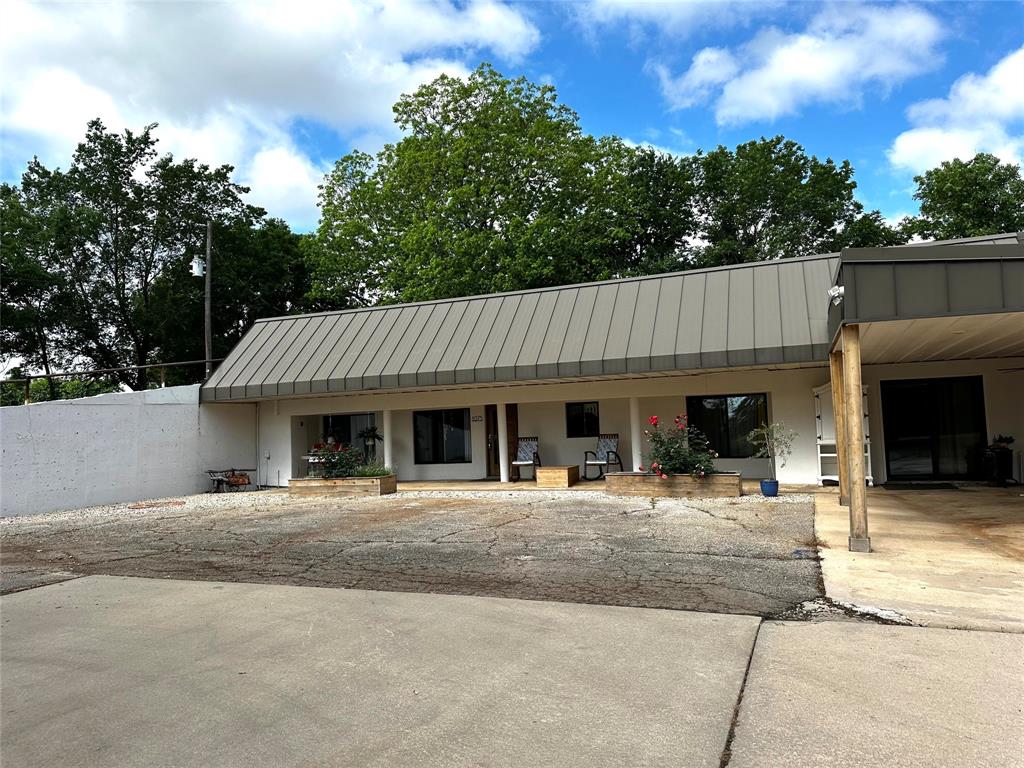 1075 County Road Sumner, TX 75486 - Photo 1 of 1 Gallery Image 1