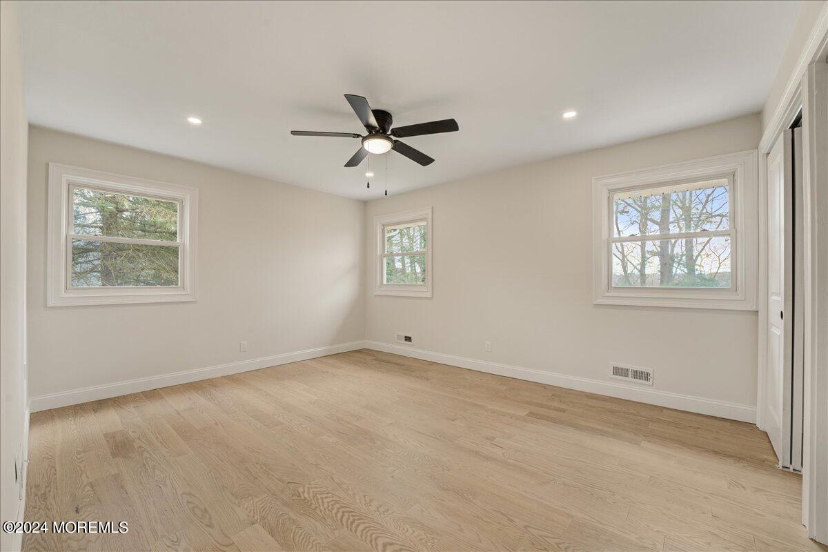 154 Riveredge Road Tinton Falls, NJ 07724 - Photo 13 of 34 14-Bedroom 1