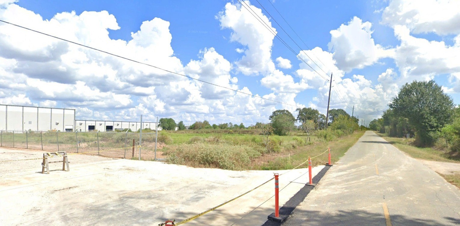 0 Burton Cemetery Road Waller, TX 77484 - Photo 4 of 10 a view of a pathway with a yard