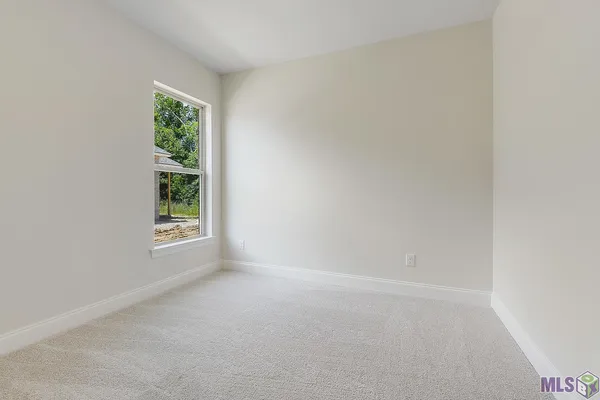 $318,240 | 10435 Highpoint Drive, Denham Springs, LA 70706