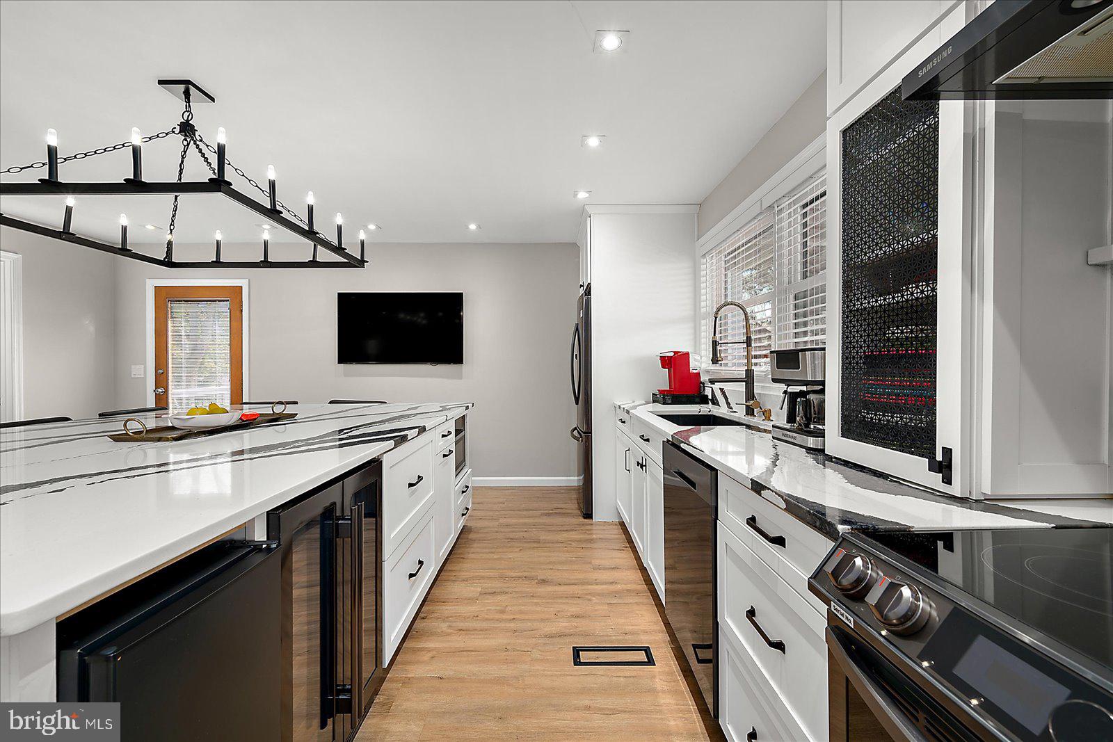 503 South Surf Road Ocean City, MD 21842 - Photo 16 of 53