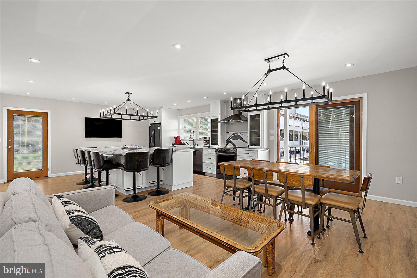 503 South Surf Road Ocean City, MD 21842 - Photo 10 of 53