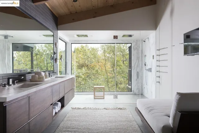 a table and chairs in front of a door