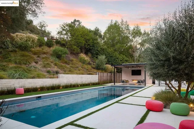 $7,900,000 | 119 Melody Lane, Orinda, CA 94563