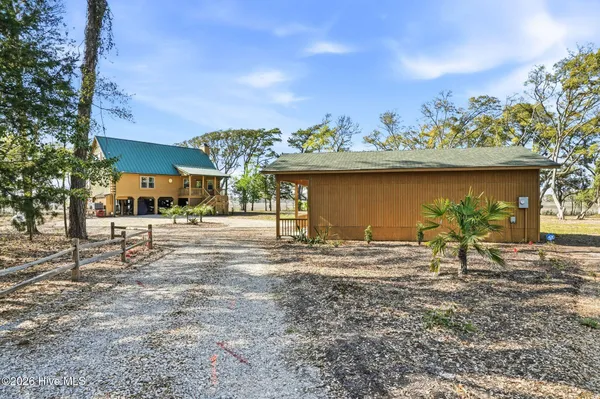 $1,100,000 | 3820 Windy Point Road Southwest, Supply, NC 28462