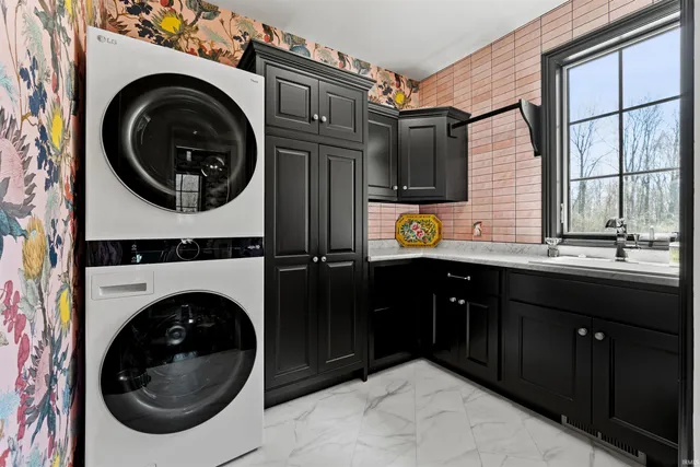 $1,849,000 | 13341 Leesburg Road, Fort Wayne, IN 46818