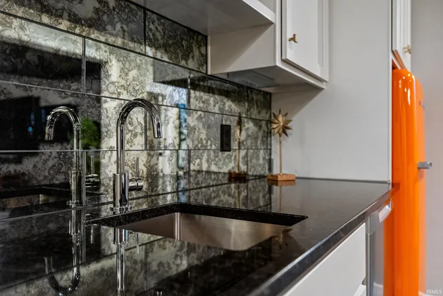 $1,849,000 | 13341 Leesburg Road, Fort Wayne, IN 46818