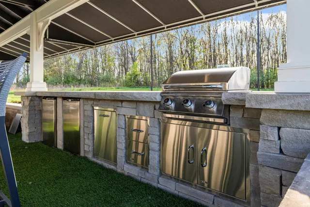 $1,849,000 | 13341 Leesburg Road, Fort Wayne, IN 46818