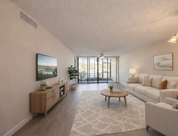 $180,000 | 6311 Coral Lake Drive, Unit 111, Margate, FL 33063