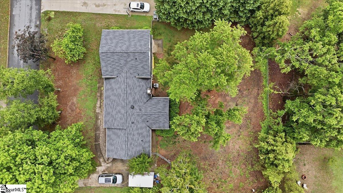 104 Cannon Circle Greenville, SC 29607 - Photo 2 of 27