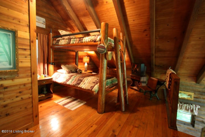789 Penn Run Road Bee Spring, KY 42207 - Photo 7 of 33 loft3 (Small)