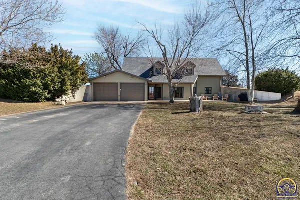 $259,000 | 422 Western Street, Onaga, KS 66521