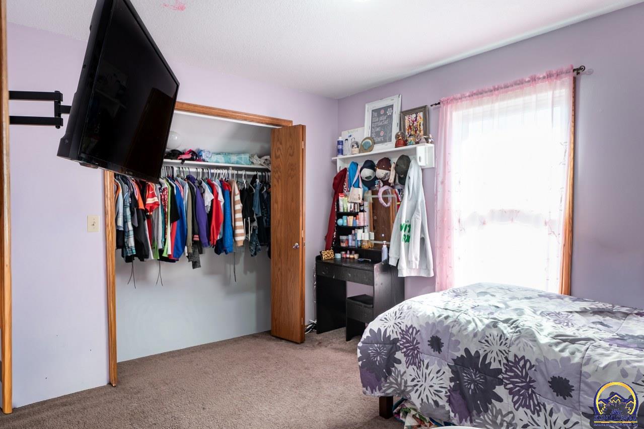 422 Western Street Onaga, KS 66521 - Photo 18 of 27