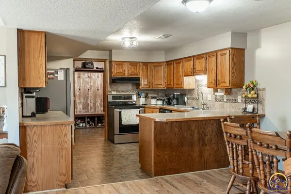 $259,000 | 422 Western Street, Onaga, KS 66521