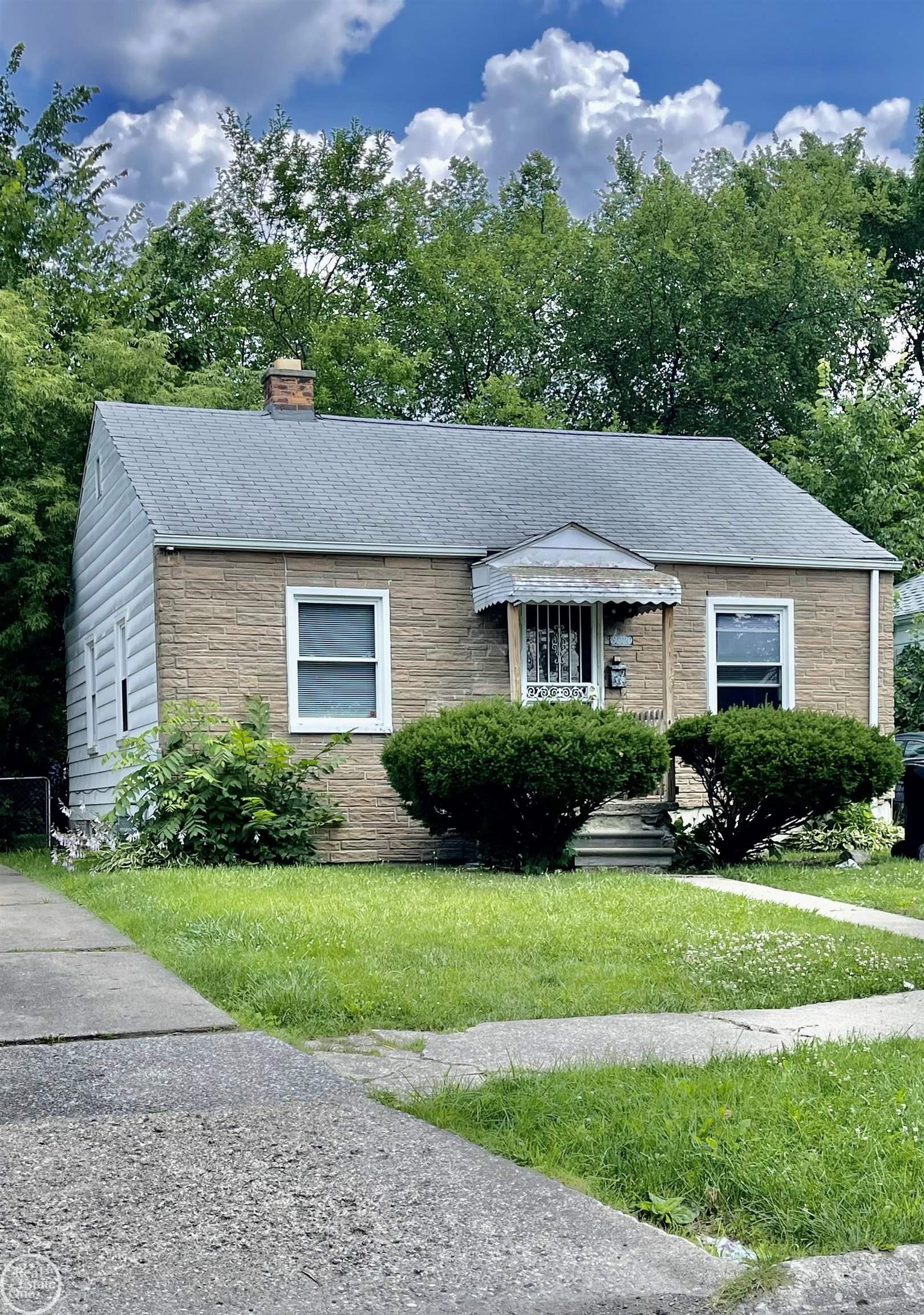 8220 Fielding Street Detroit, MI 48228 - Photo 1 of 14
