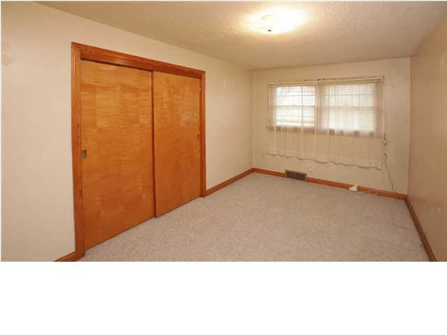 11411 Deering Road Louisville, KY 40272 - Photo 7 of 13 Additional Photo