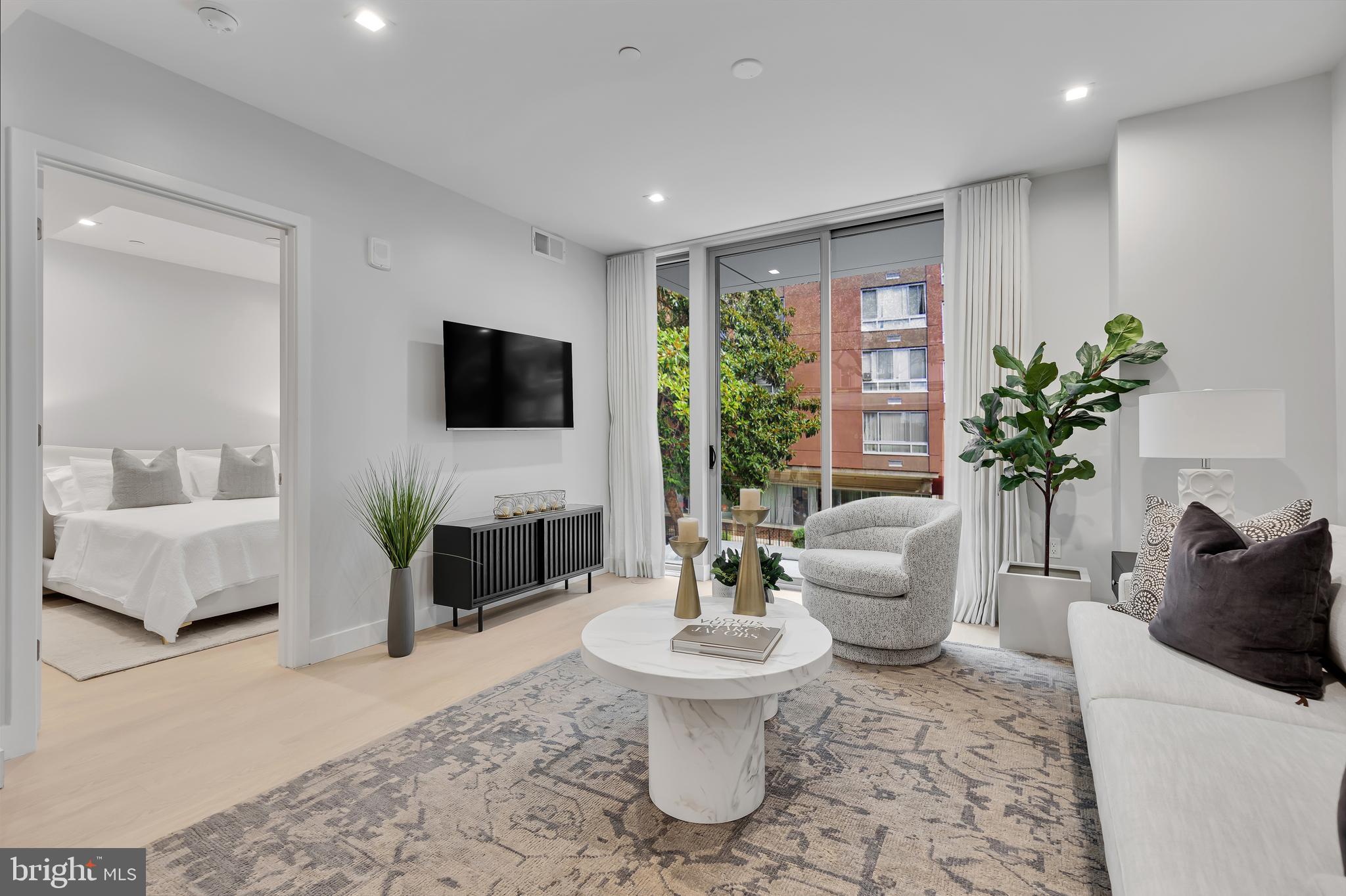 1224 M Street Northwest, Unit 501 Washington, DC 20005 - Photo 5 of 6