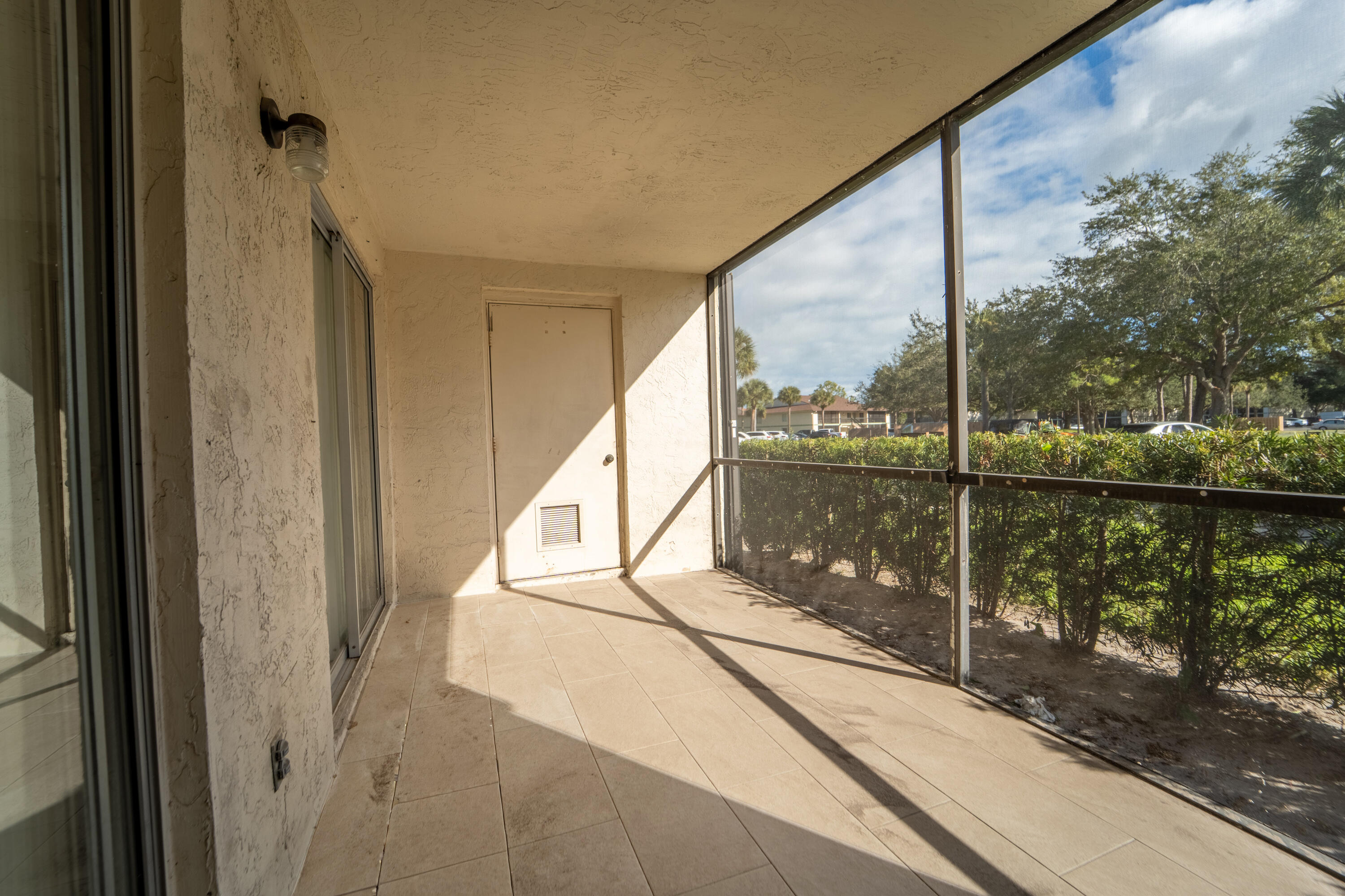 6392 Chasewood Drive, Unit B Jupiter, FL 33458 - Photo 19 of 34 Chasewood-1