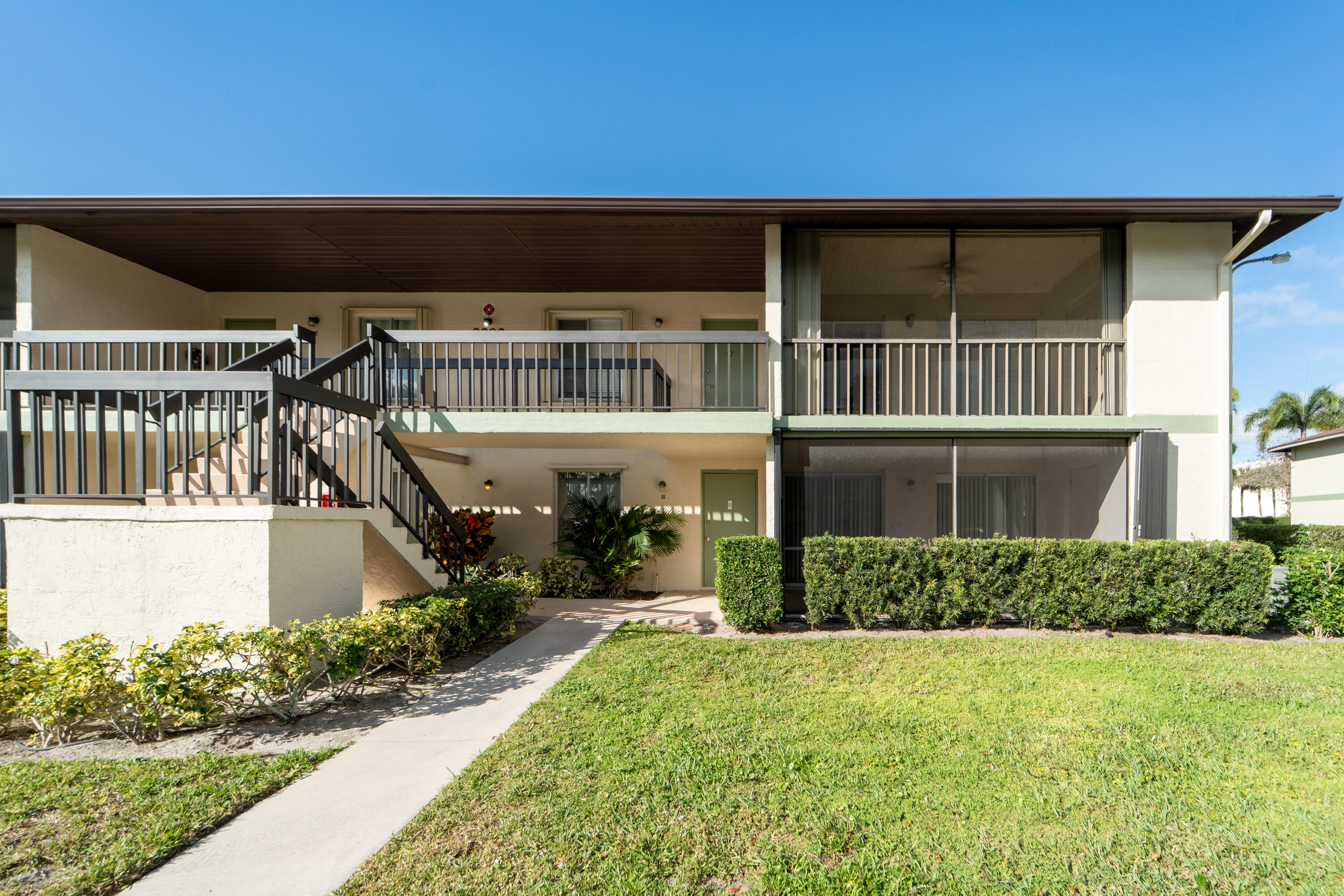 6392 Chasewood Drive, Unit B Jupiter, FL 33458 - Photo 23 of 34 Chasewood-5